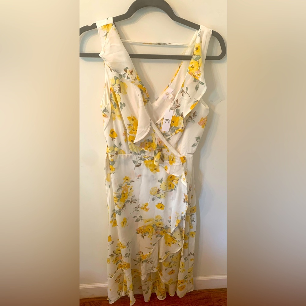 Women’s floral midi dress size S